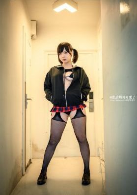 《偷窥女教师》在线观看_国产剧动漫在线观看